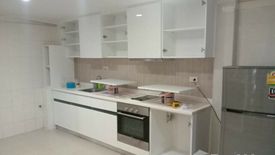 4 Bedroom Townhouse for rent in Khlong Tan Nuea, Bangkok near BTS Phrom Phong