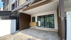 3 Bedroom Townhouse for sale in Baan Klang Muang Kalpapruek, Bang Wa, Bangkok