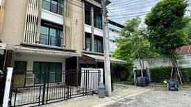 3 Bedroom Townhouse for sale in Baan Klang Muang Kalpapruek, Bang Wa, Bangkok