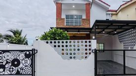 4 Bedroom Townhouse for sale in Siwarat 9 Bangbuathong-Sainoi, Bang Bua Thong, Nonthaburi