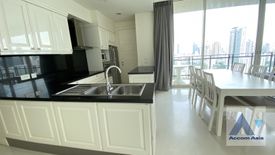 2 Bedroom Condo for rent in Royce Private Residences, Khlong Toei Nuea, Bangkok near BTS Asoke