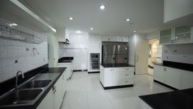 4 Bedroom Condo for Sale or Rent in Oriental Towers, Khlong Tan Nuea, Bangkok near BTS Thong Lo