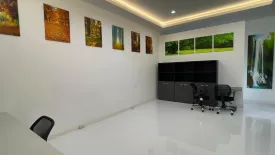 Office for sale in Thung Maha Mek, Bangkok near MRT Lumpini