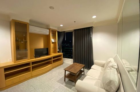 2 Bedroom Condo for sale in Sathorn House, Silom, Bangkok near BTS Surasak