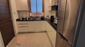 2 Bedroom Condo for sale in Watermark Chaophraya River, Bang Lamphu Lang, Bangkok