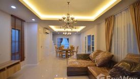 4 Bedroom House for sale in Ruanrom Housing, Dokmai, Bangkok