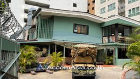 3 Bedroom House for Sale or Rent in Phra Khanong, Bangkok near BTS Ekkamai