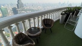 2 Bedroom Condo for rent in Nusa State Tower Condominium, Silom, Bangkok near BTS Surasak