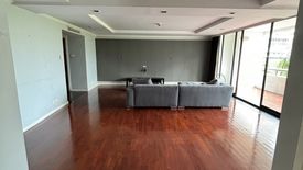 3 Bedroom Condo for rent in Somkid Gardens, Langsuan, Bangkok near BTS Chit Lom