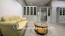 5 Bedroom Townhouse for rent in Phra Khanong, Bangkok near BTS Thong Lo