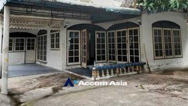 3 Bedroom House for rent in Phra Khanong, Bangkok near BTS Ekkamai