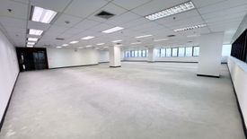 Office for rent in Ital Thai Tower, Bang Kapi, Bangkok near MRT Phetchaburi