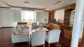 3 Bedroom Condo for rent in D.S. Tower 1 Sukhumvit 33, Khlong Tan Nuea, Bangkok near BTS Phrom Phong