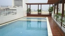 2 Bedroom Condo for sale in Baan Siri Sukhumvit 13, Khlong Toei Nuea, Bangkok near BTS Nana