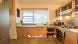 3 Bedroom Apartment for rent in Thung Maha Mek, Bangkok near MRT Lumpini