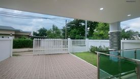 3 Bedroom House for sale in Khlong Toei Nuea, Bangkok near BTS Nana