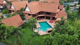 5 Bedroom House for sale in Lanna Villa, Nong Prue, Chonburi