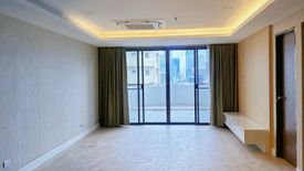 2 Bedroom Condo for sale in Crystal Garden, Khlong Toei, Bangkok near BTS Nana