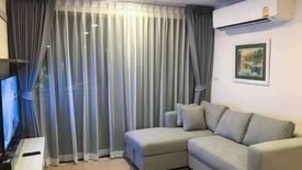 2 Bedroom Condo for sale in Sam Sen Nai, Bangkok