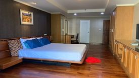 3 Bedroom Condo for rent in Thung Maha Mek, Bangkok near MRT Lumpini