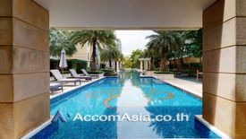 2 Bedroom Condo for sale in Royce Private Residences, Khlong Toei Nuea, Bangkok near BTS Asoke