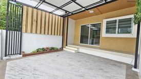 2 Bedroom Townhouse for sale in Nai Khlong Bang Pla Kot, Samut Prakan