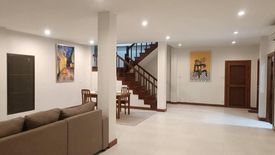 4 Bedroom House for rent in Khlong Tan Nuea, Bangkok