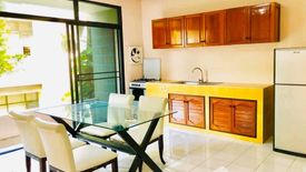 3 Bedroom Townhouse for rent in Khlong Toei Nuea, Bangkok near MRT Phetchaburi