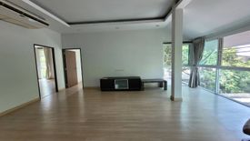 3 Bedroom Condo for rent in Khlong Tan, Bangkok near BTS Phrom Phong