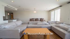 3 Bedroom Apartment for rent in Thung Maha Mek, Bangkok near MRT Lumpini