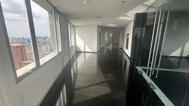 1 Bedroom Office for rent in Huai Khwang, Bangkok near MRT Huai Khwang