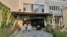 4 Bedroom Townhouse for Sale or Rent in Bang Khlo, Bangkok