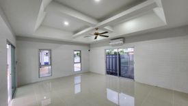 4 Bedroom Villa for sale in Dusita Lakeside Village 2, Thap Tai, Prachuap Khiri Khan