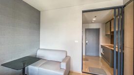 1 Bedroom Condo for rent in Ideo Sathorn - Wongwian Yai, Khlong Ton Sai, Bangkok near BTS Wongwian Yai