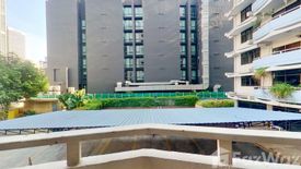 3 Bedroom Condo for rent in Rishi Court, Khlong Toei Nuea, Bangkok near Airport Rail Link Makkasan