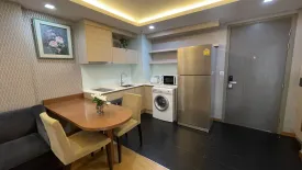 1 Bedroom Condo for rent in Via Botani, Khlong Tan Nuea, Bangkok near BTS Phrom Phong