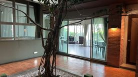 3 Bedroom Apartment for rent in Baan Rom Yen Ekkamai 2, Khlong Toei, Bangkok