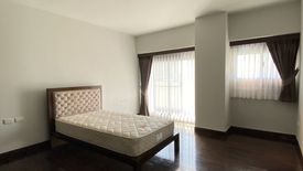 3 Bedroom Condo for rent in Baan Thirapa, Thung Maha Mek, Bangkok near BTS Chong Nonsi