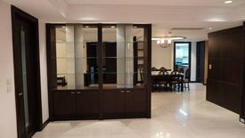 3 Bedroom Condo for rent in Oriental Towers, Khlong Tan Nuea, Bangkok near BTS Thong Lo