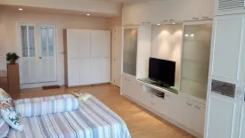 2 Bedroom Condo for rent in Baan Sathorn Chaopraya, Khlong Ton Sai, Bangkok near BTS Krung Thon Buri