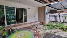 3 Bedroom Townhouse for sale in Surasak, Chonburi