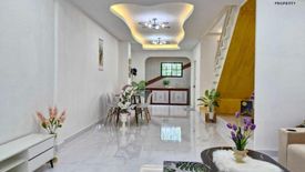 2 Bedroom House for sale in Sam Wa Tawan Tok, Bangkok