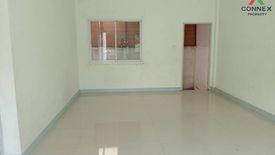 2 Bedroom Townhouse for sale in Lam Phak Kut, Pathum Thani