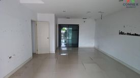 3 Bedroom Townhouse for sale in iField Bangna, Dokmai, Bangkok