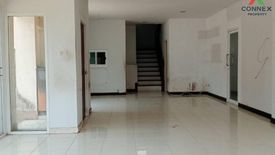 3 Bedroom House for sale in Lam Pla Thio, Bangkok