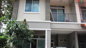 3 Bedroom Townhouse for sale in Baan Ruenruedee Rangsit – Klong 4, Bueng Yitho, Pathum Thani