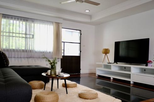 5 Bedroom Townhouse for rent in SanguanSap Mansion, Yan Nawa, Bangkok near BTS Sueksa Witthaya