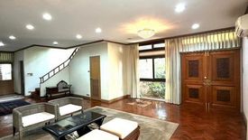 3 Bedroom House for rent in Phra Khanong, Bangkok near BTS Ekkamai