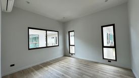 4 Bedroom House for rent in Khlong Chan, Bangkok near MRT Bang Kapi