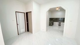 2 Bedroom Townhouse for sale in Nong Prue, Chonburi